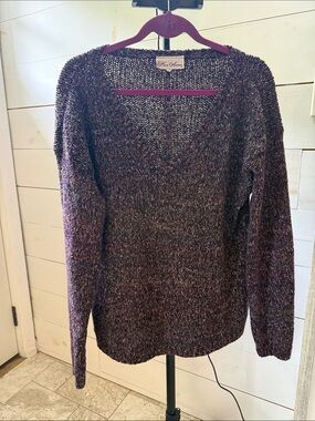Avenue Marled Plum V-Neck Sweater